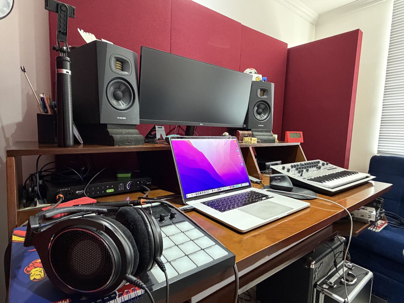 Estudio Shangroove — cabina de grabación